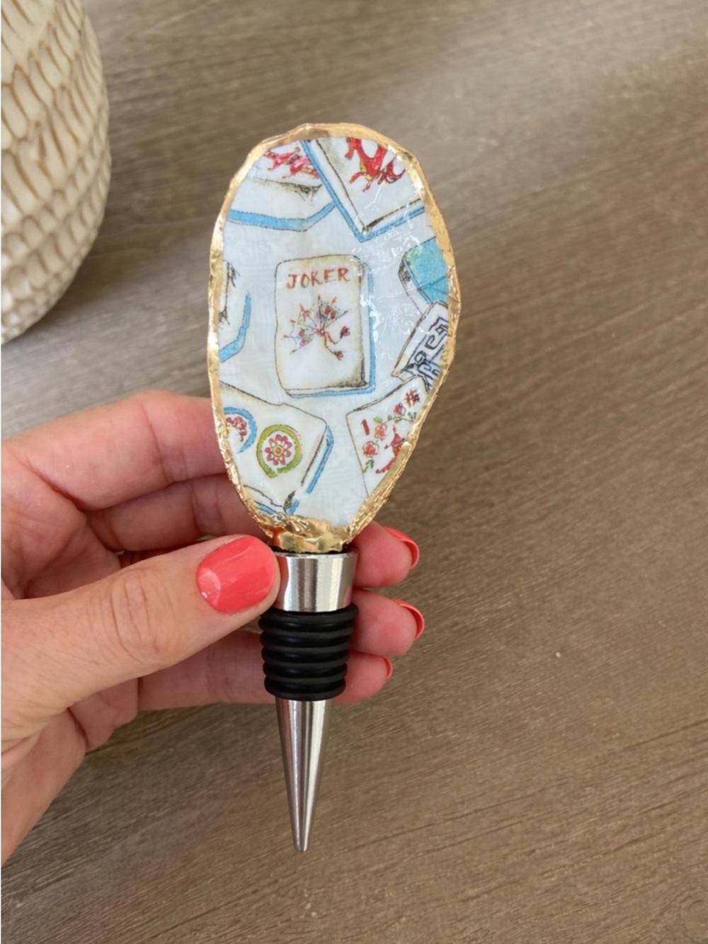 Mahjong Oyster Shell Wine Bottle Stopper